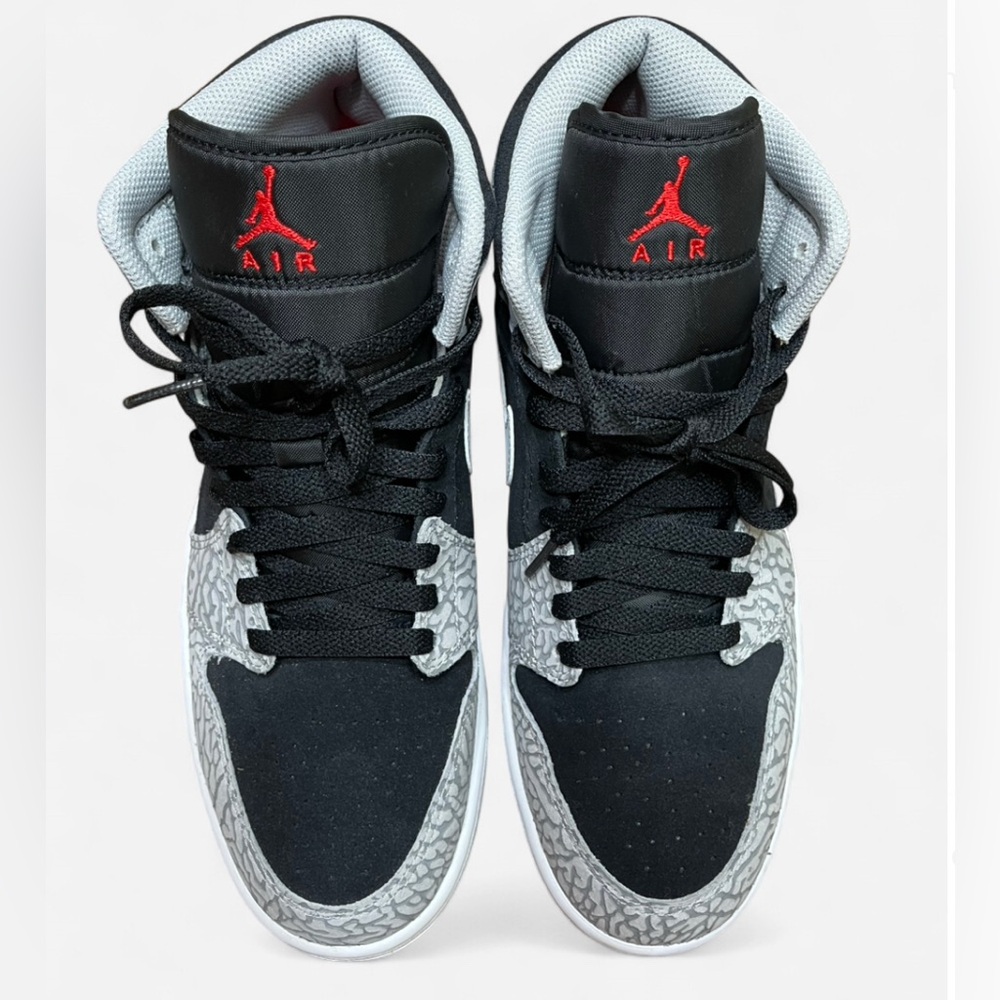 Jordan Black and White Sneakers - Picture 3 of 6